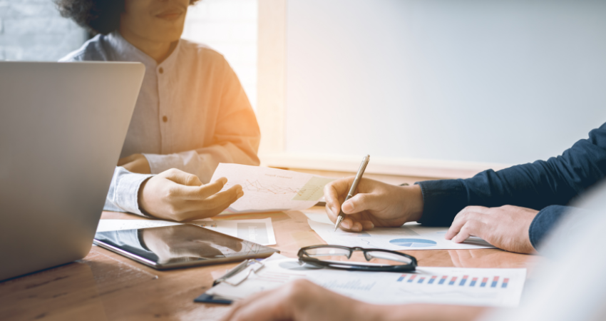 Behavioral finance strategies that improve retirement plan participation rates